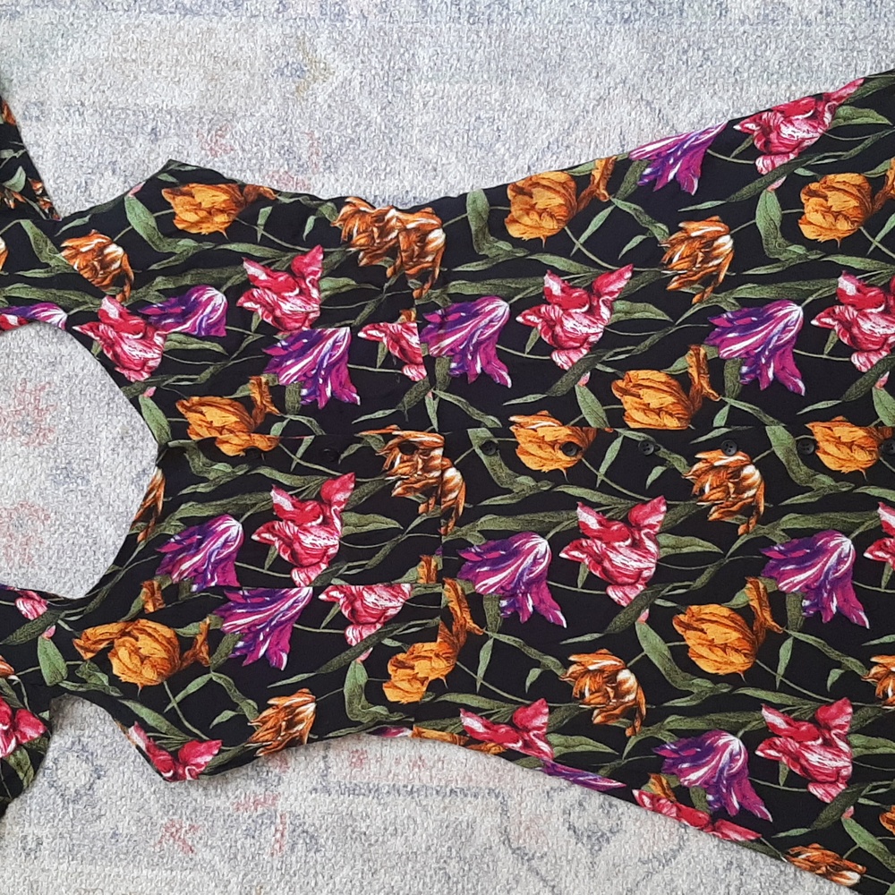 Topshop tulip 🌷 print cut out dress size 6 in ladies - Picture 5 of 13